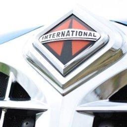 Lakeside International Trucks logo