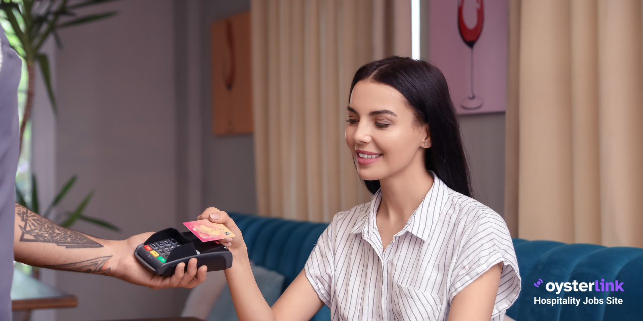 Should Your Restaurant Go Cashless? Pros and Cons of Digital Payments