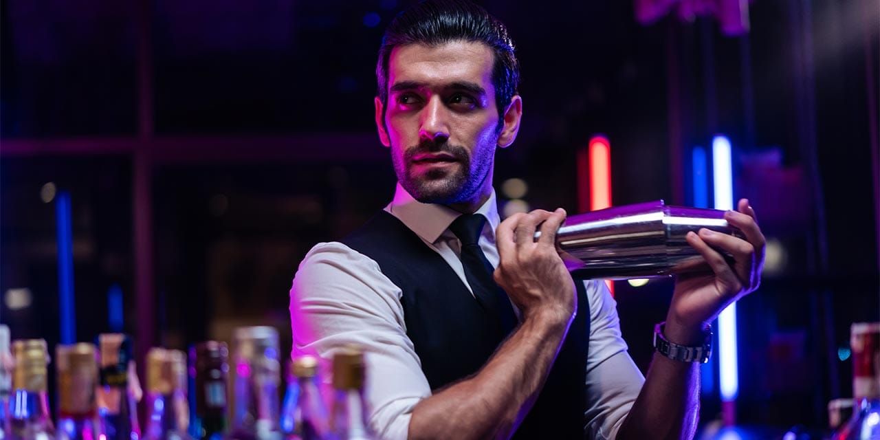 how to hire a bartender hero