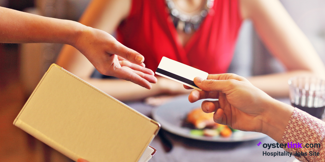 Pros and Cons of Digital Tipping in the Hospitality Industry