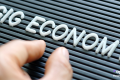 Gig Economy Statistics in the US [2025 Data]